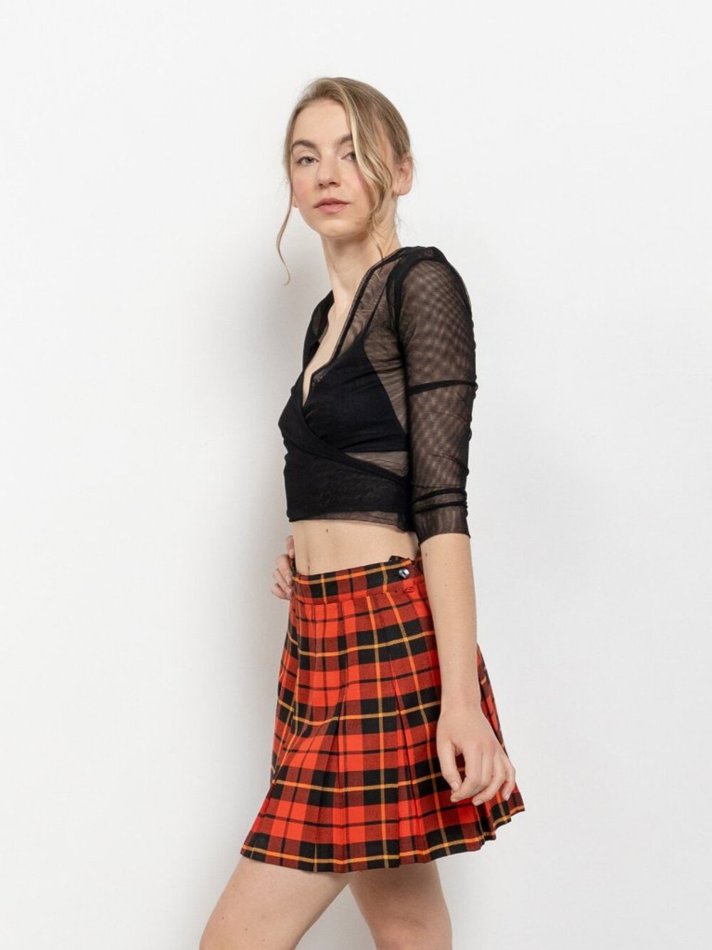 RED PLAID SKIRT Vintage Mini Pleated Schoolgirl / Xs / 25.5 26 Inch Waist